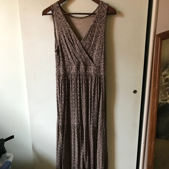 St John’s Bay Dresses & Skirts - St John’s Bay tiered maxi dress